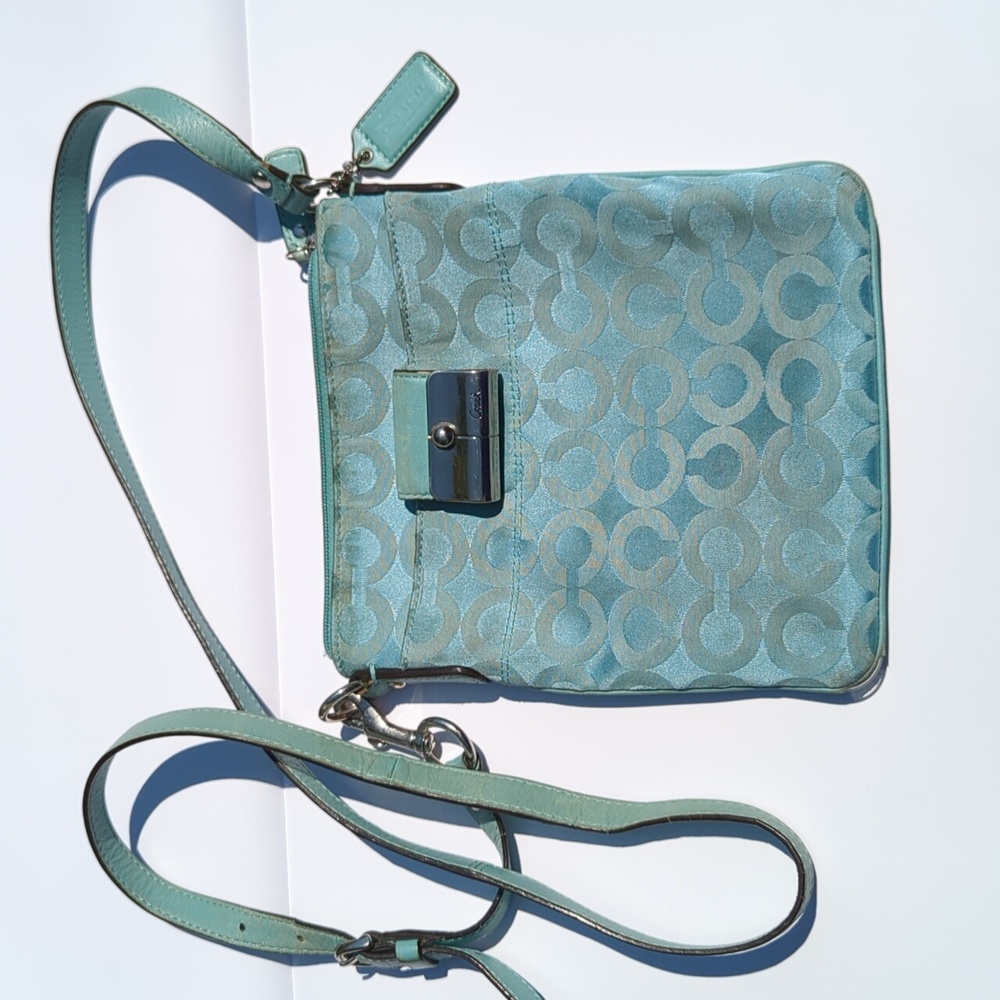Coach Kristin op art crossbody bag purse very loved